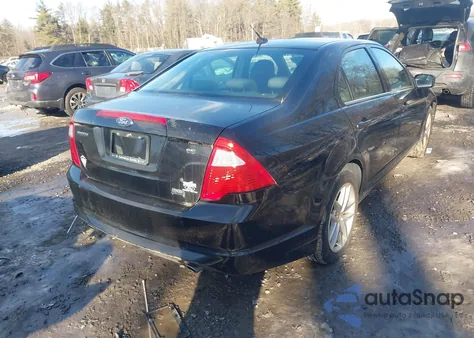 2010 Ford Fusion Se z USA, uszkodzony, nr VIN 3FAHP0HGXAR213111